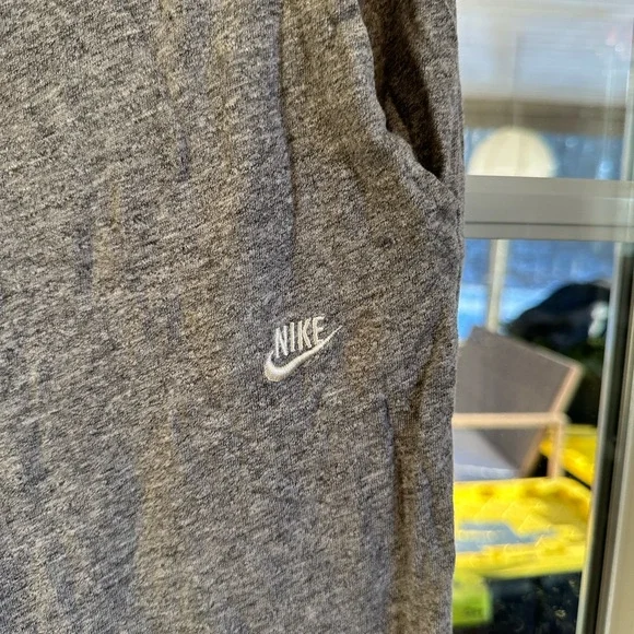 Nike Heather Gray Sweatpants - Picture 4 of 4